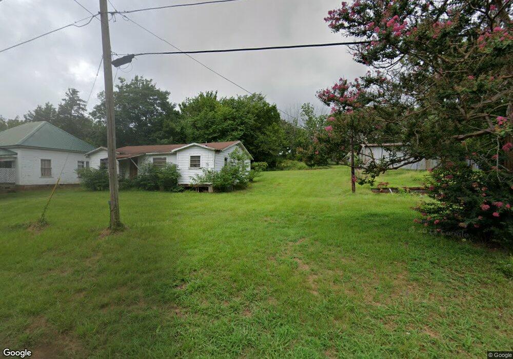 1102 S J St, Hugo, OK 74743 - photo 1