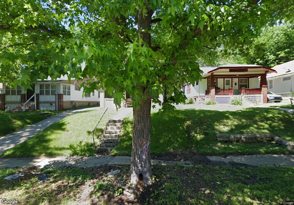 5620 Brooklyn Ave, Kansas City, MO 64130 - photo 1
