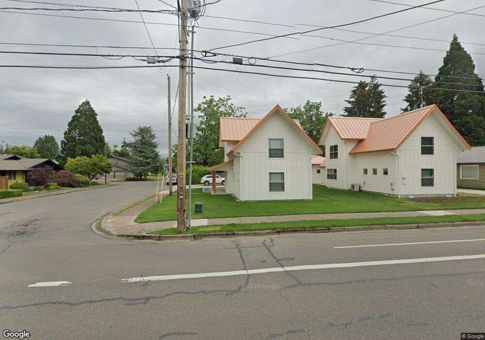 1995 Gilham Rd, Eugene, OR 97401 - photo 1