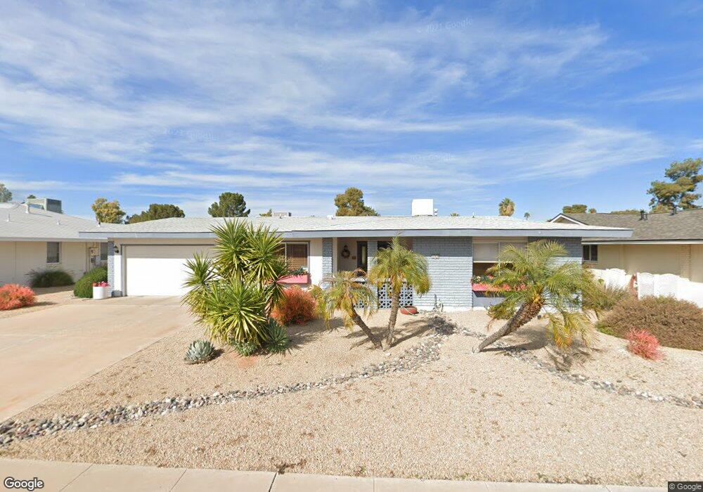 10428 W Mission Ln, Sun City, AZ 85351 - photo 1