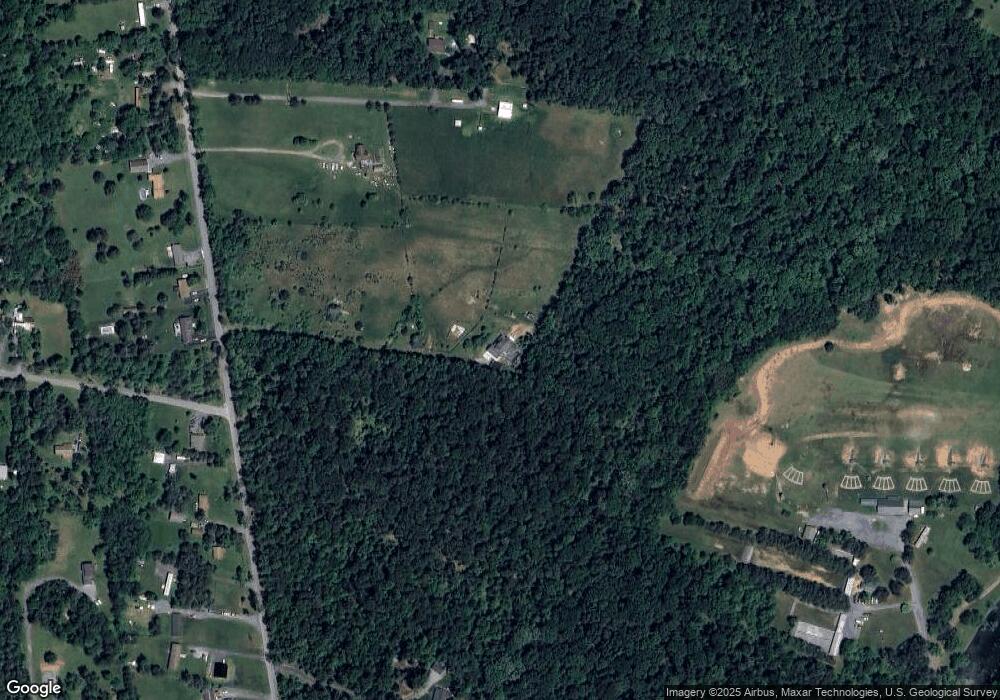 716 Archer Rd, Kearneysville, WV 25430 - photo 1