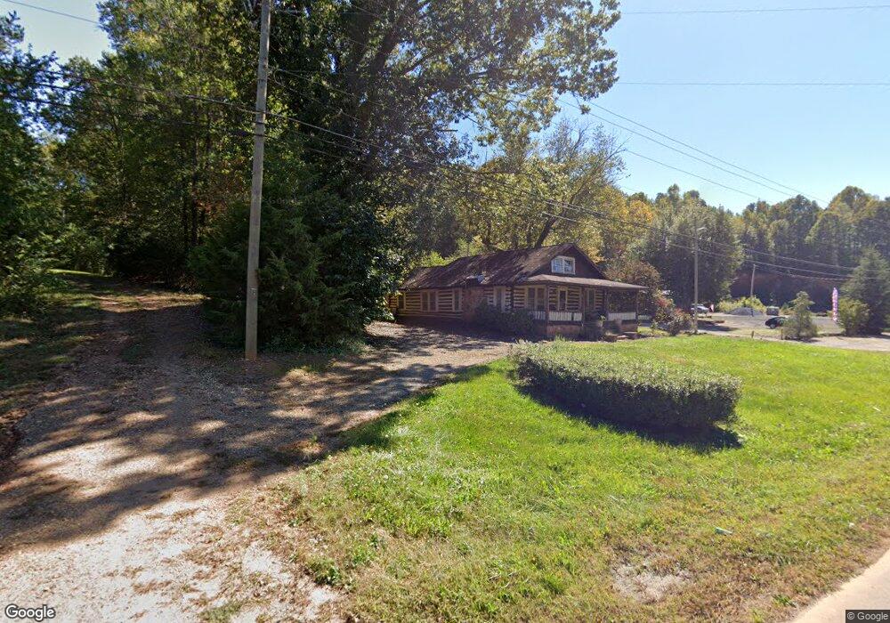 2165 Shelton Ave, Statesville, NC 28677 - photo 1