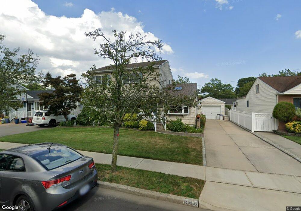 653 Patterson Ave, Franklin Square, NY 11010 - photo 1