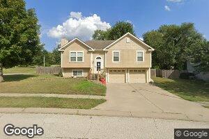 915 Jones Ct, Independence, MO 64056