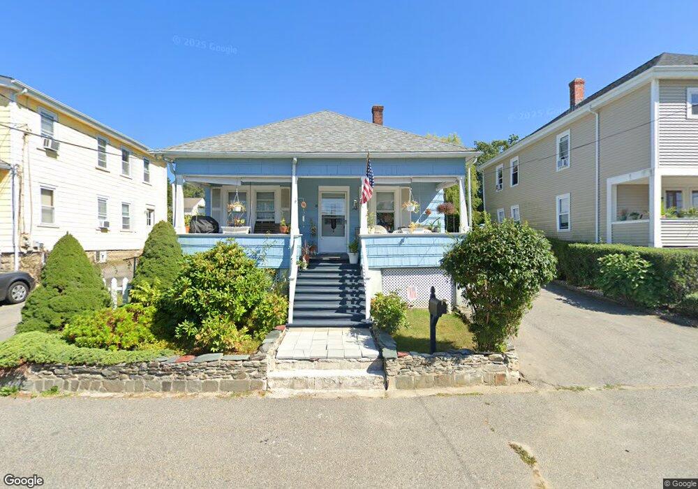 8 Baker St, Bristol, RI 02809 - photo 1