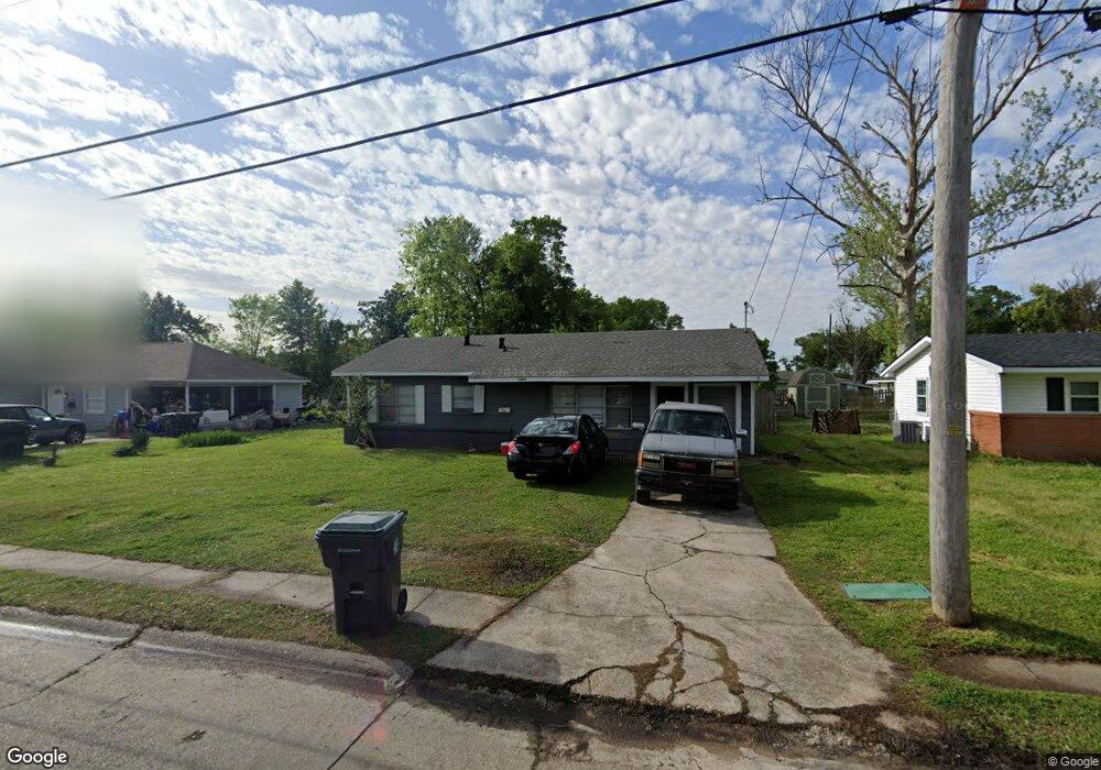 1304 Meadow Dr, Lake Charles, LA 70607 - photo 1