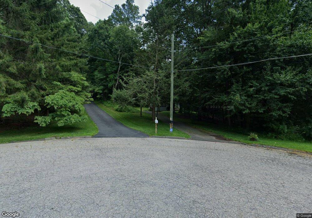 5 Cobblestone Trail, Danbury, CT 06810 - photo 1