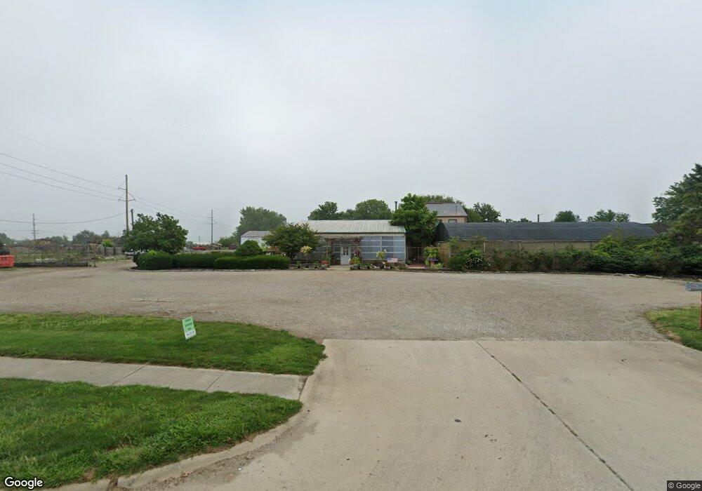 312 N Logan St, Mattoon, IL 61938 - photo 1