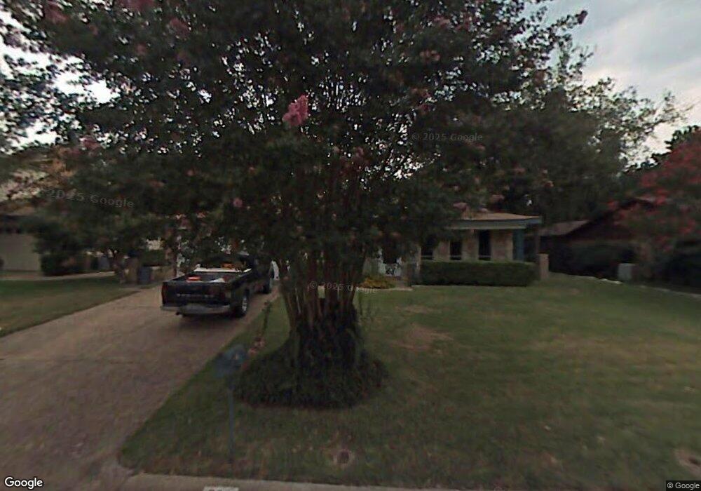 900 Charleston Dr, Bedford, TX 76022 - photo 1