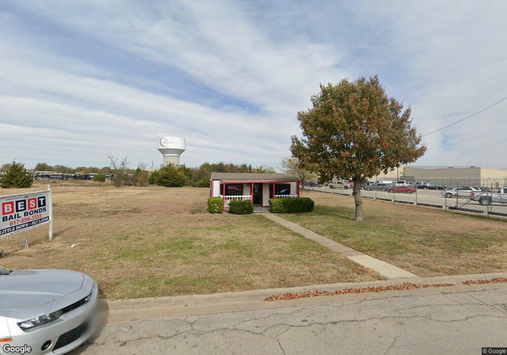 125 Vantage Dr, Cleburne, TX 76031 - photo 1