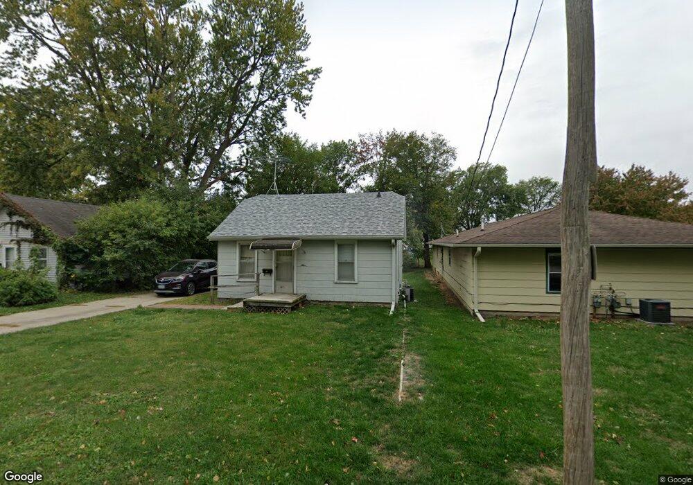 1205 W 7th St S, Newton, IA 50208 - photo 1