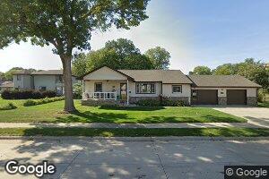 127 N 1st Ave, Hinton, IA 51024