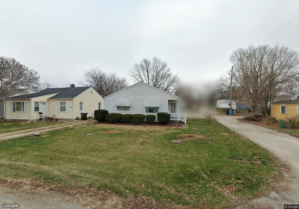 608 S 35th St, Mattoon, IL 61938 - photo 1
