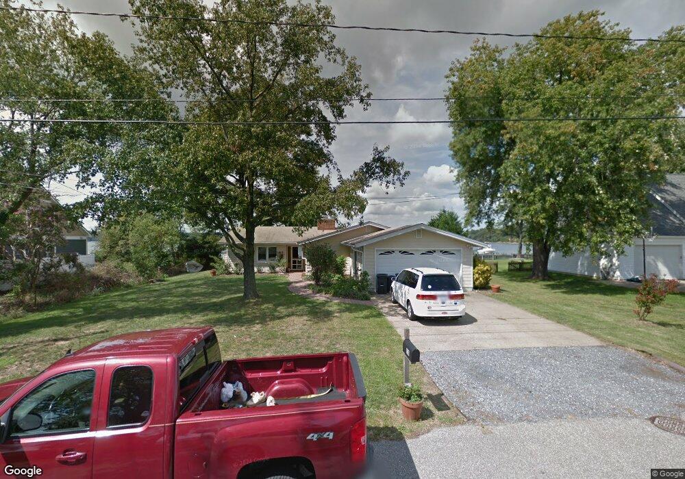 634 Riverside Dr, Annapolis, MD 21403 - photo 1