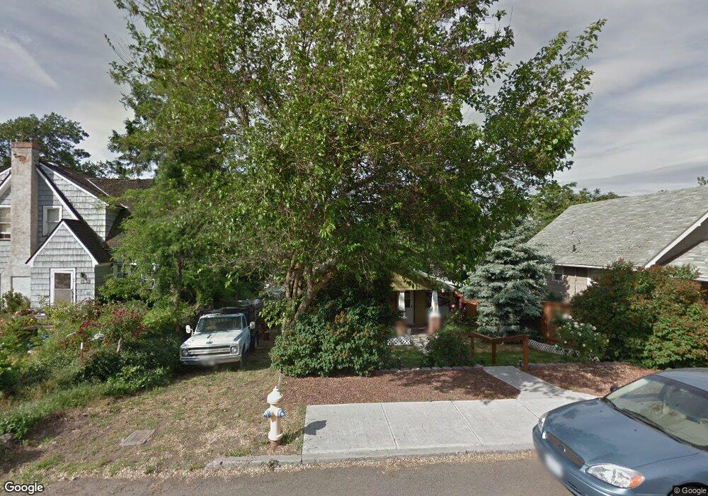 315 E 13th St, the Dalles, OR 97058 - photo 1