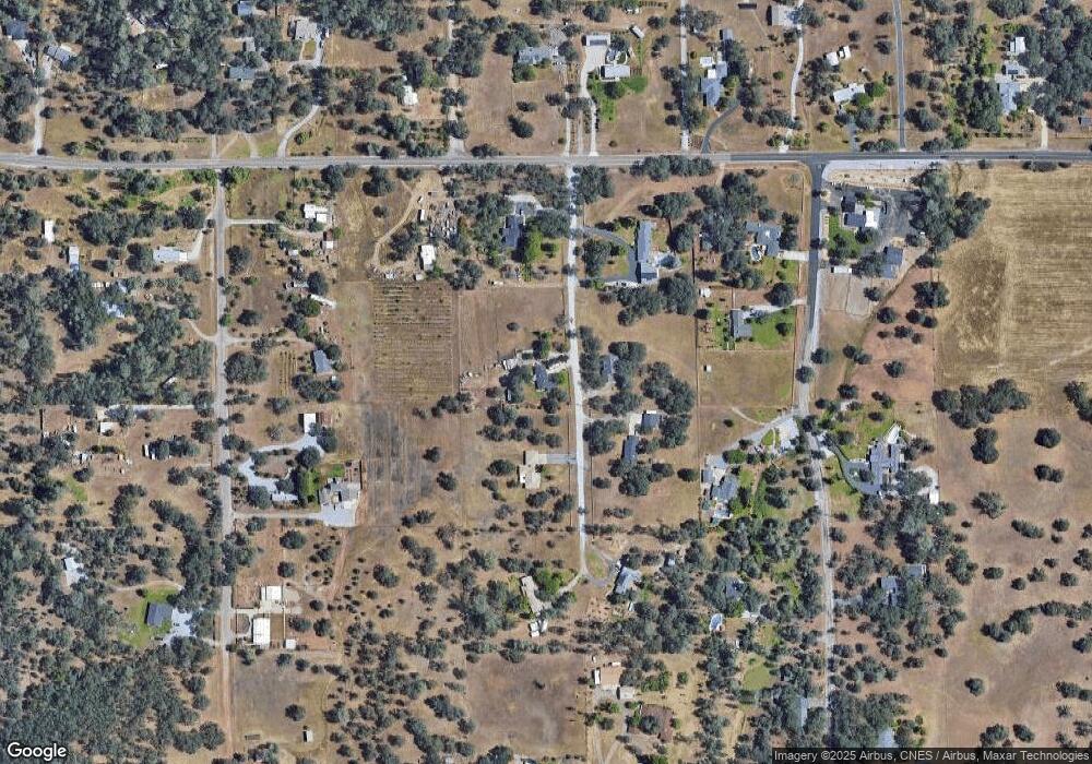 11458 Suggie Ln, Redding, CA 96003 - photo 1