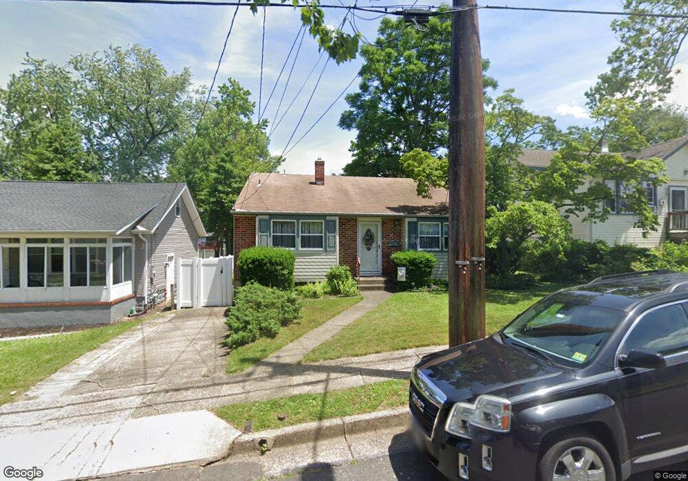 330 N Oakland Ave, Runnemede, NJ 08078 - photo 1
