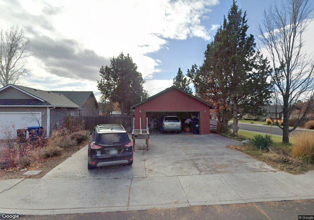 21357 Pelican Dr, Bend, OR 97701 - photo 1