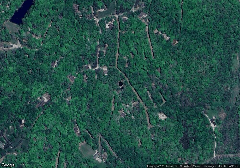 1747 Mohican Ln, Hide A Way Hills, OH 43107 - photo 1