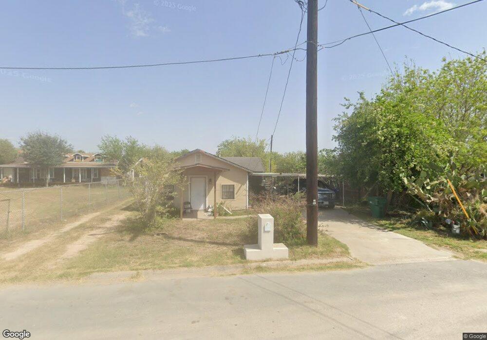 920 W Hawk Ave, Pharr, TX 78577 - photo 1