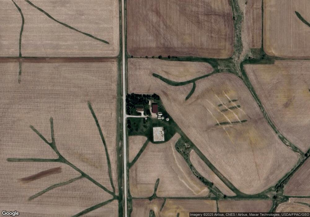 7828 E 52nd St N, Newton, IA 50208 - photo 1