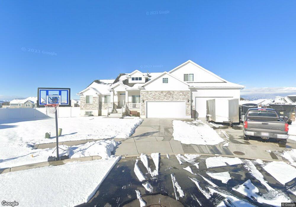 2033 N 3460 W, Clearfield, UT 84015 - photo 1