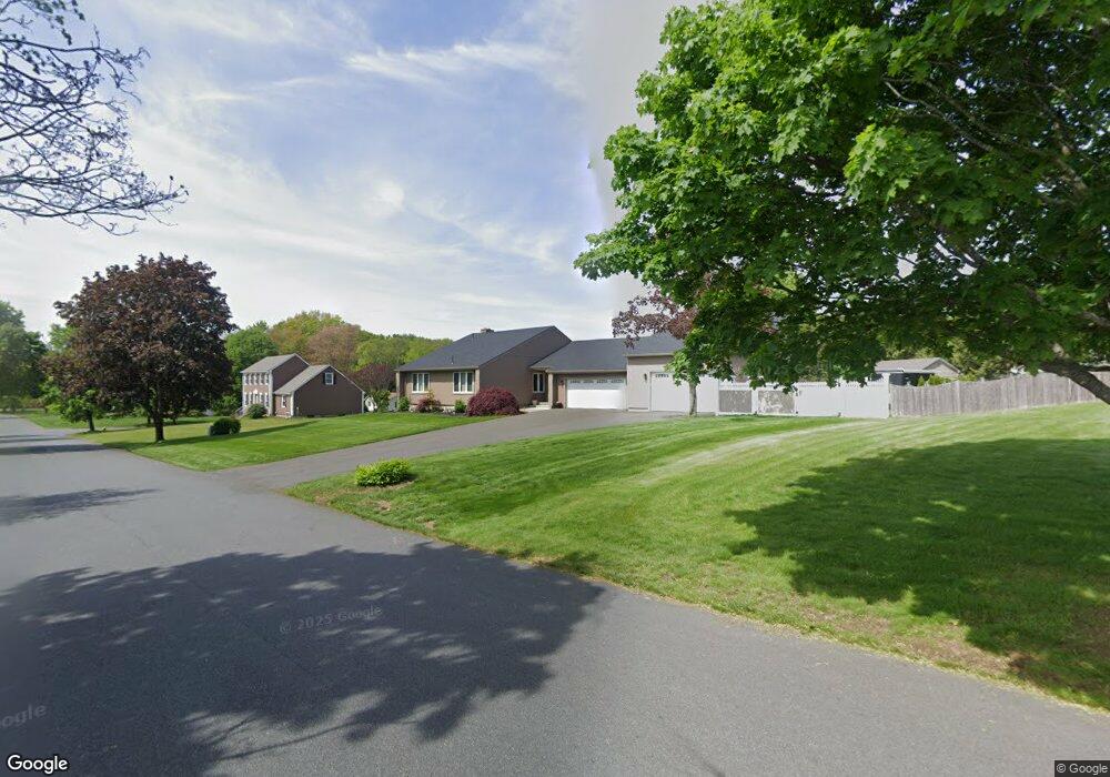 32 Partridge Ln, West Springfield, MA 01089 - photo 1