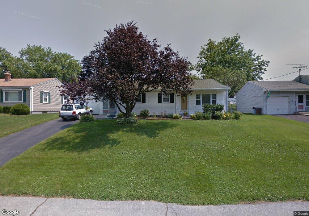 74 Valley View Dr, Cumberland, RI 02864 - photo 1