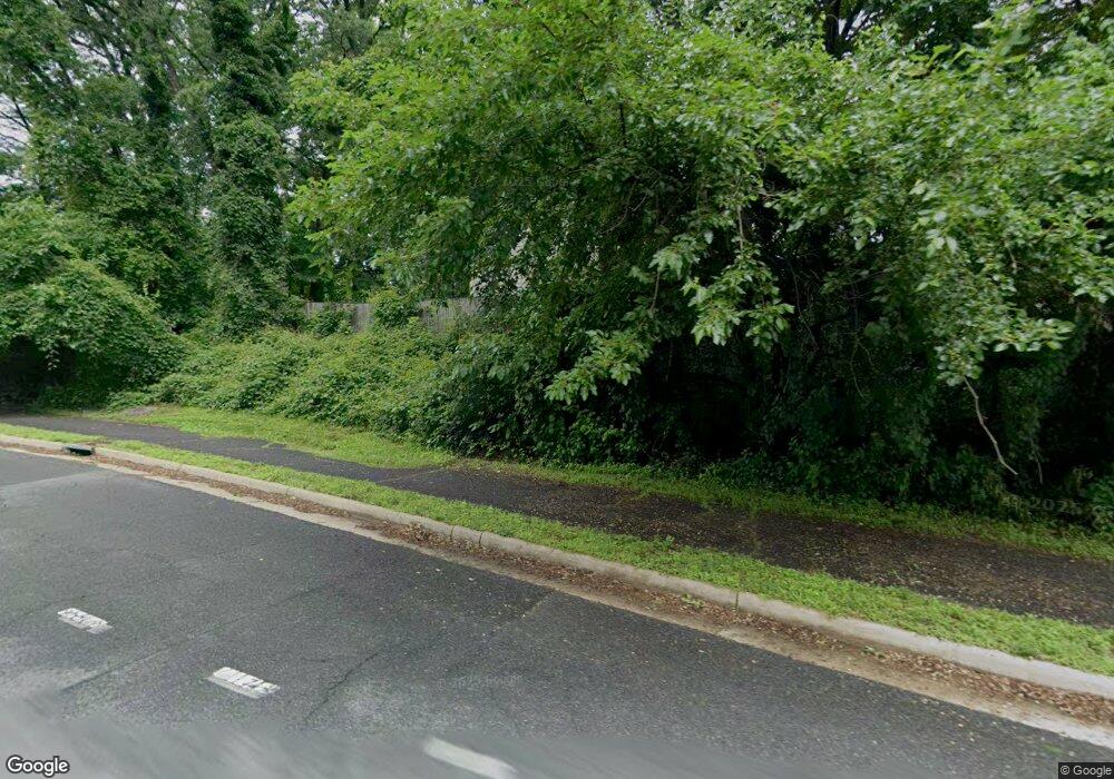 9957 Hemlock Woods Ln, Burke, VA 22015 - photo 1