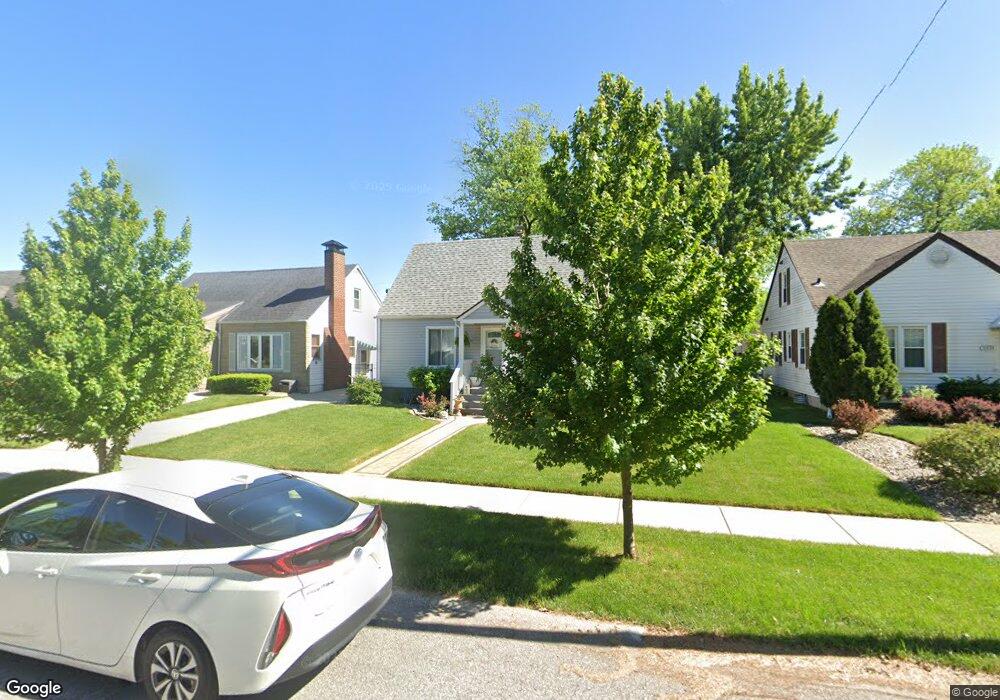 2832 Franklin St, Highland, IN 46322 - photo 1