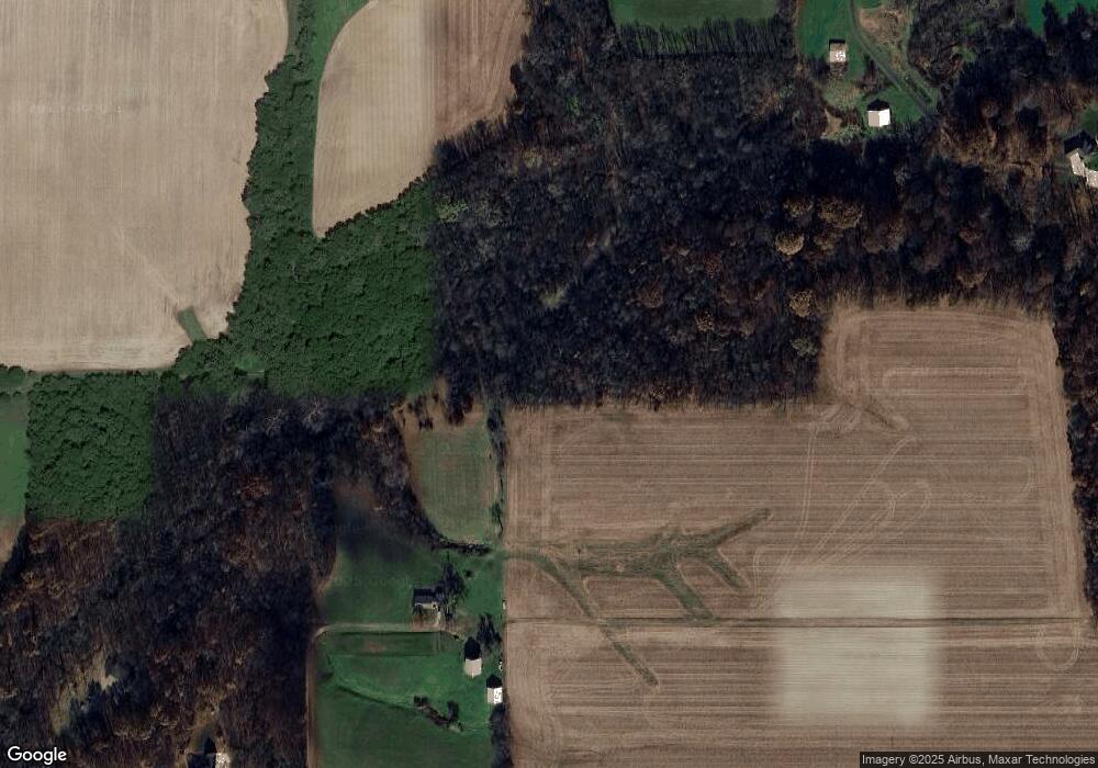 1751 13th St, Covington, IN 47932 - photo 1