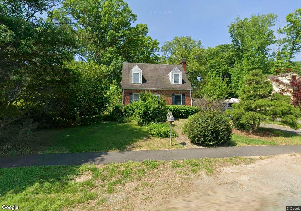 6714 Oak Dr, Alexandria, VA 22306 - photo 1