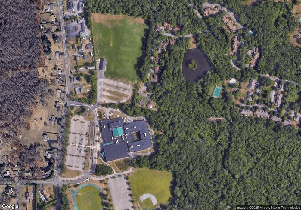 54 Juniper Ridge Ln, South Dartmouth, MA 02748 - photo 1