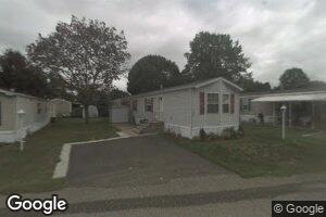 2721 W Park Ln, Erie, PA 16506