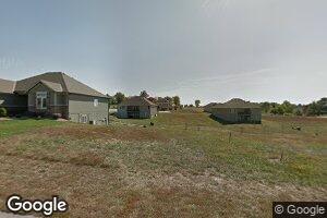 13287 Davis Ave, Bonner Springs, KS 66012