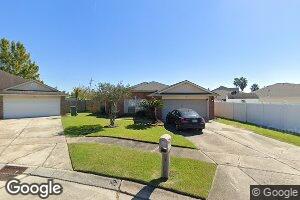 29 Petunia Ct, Westwego, LA 70094