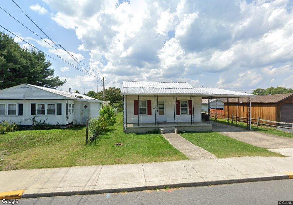 305 Maple Ave, Moorefield, WV 26836 - photo 1