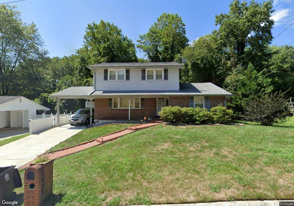1923 Taylor Ave, Fort Washington, MD 20744 - photo 1
