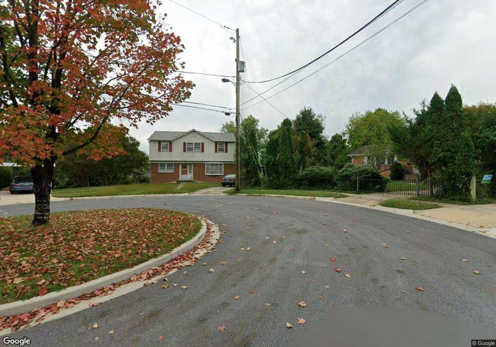 13704 Frankfort Ct, Rockville, MD 20853 - photo 1