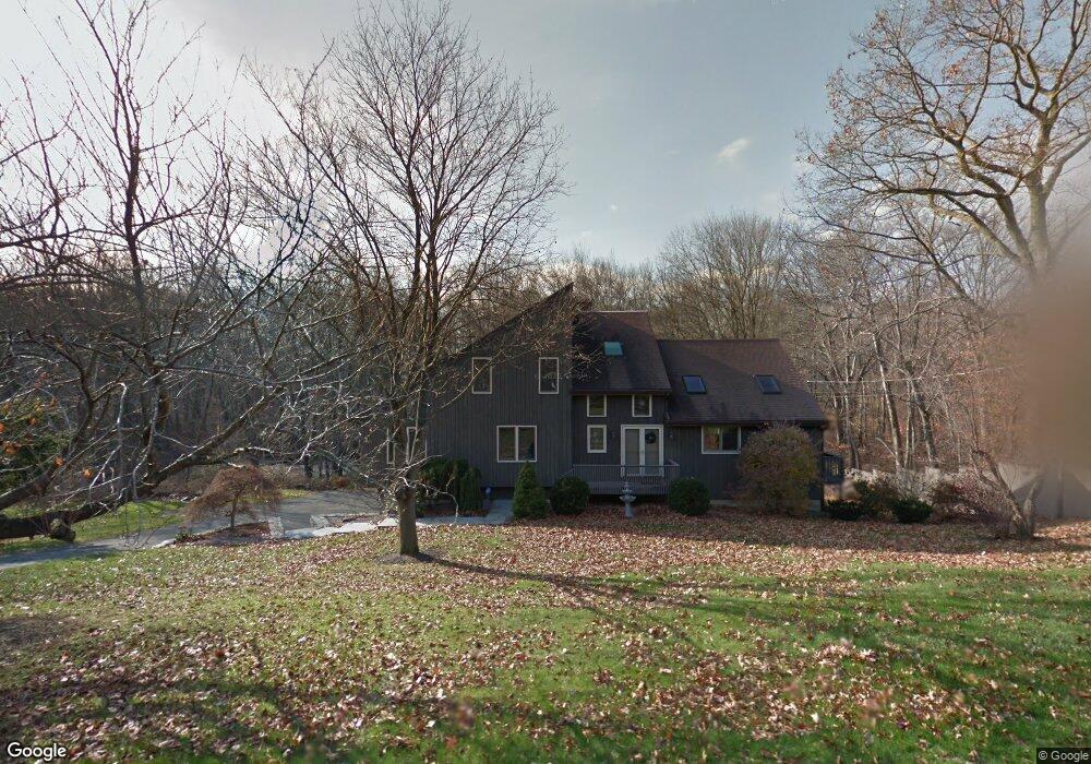 274 Putting Green Rd, Trumbull, CT 06611 - photo 1