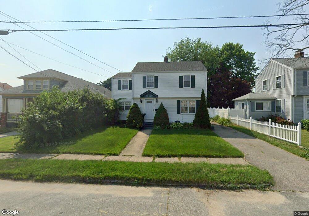 27 Crothers Ave, Cranston, RI 02910 - photo 1