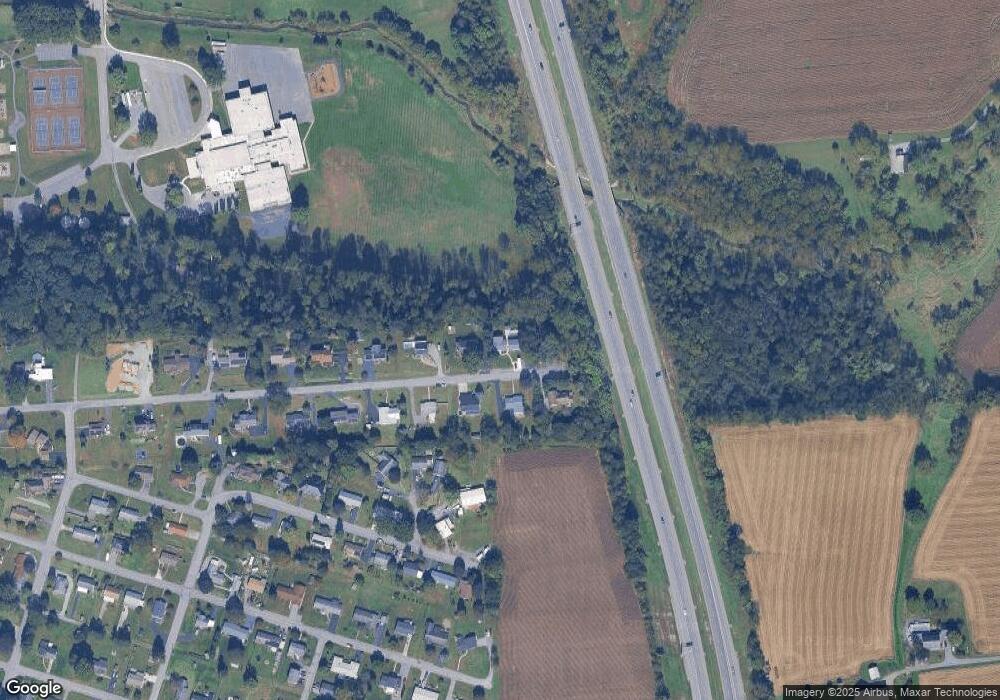 1165 Skyview Dr, Milton, PA 17847 - photo 1