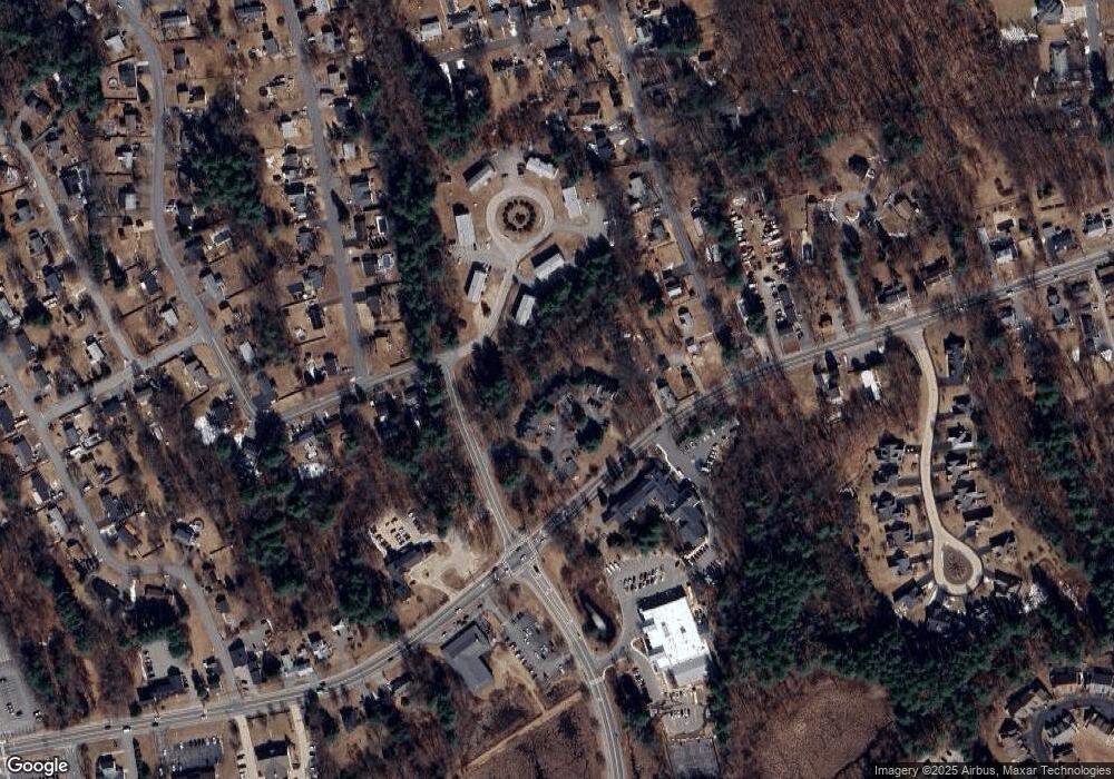 241 Main St unit 4, Salem, NH 03079 - photo 1