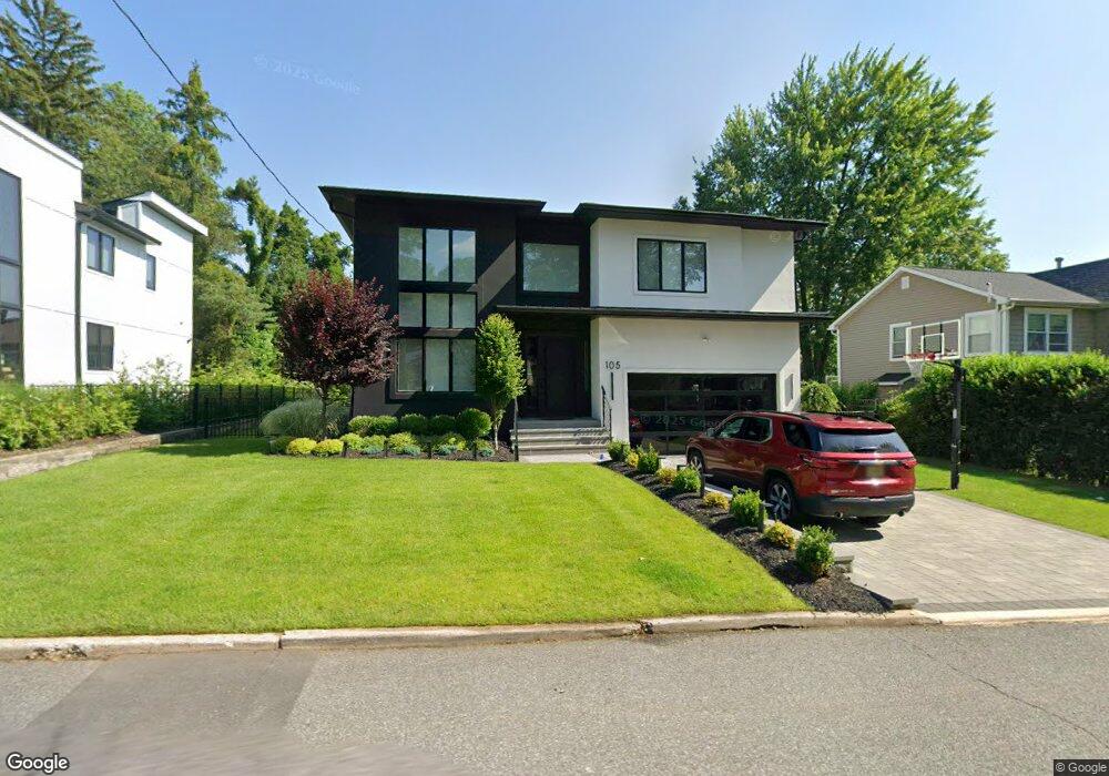 105 Heatherhill Rd, Cresskill, NJ 07626 - photo 1