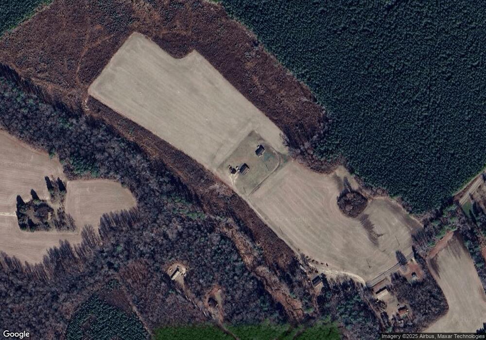 2734 Sandy Point Rd, Kinsale, VA 22488 - photo 1