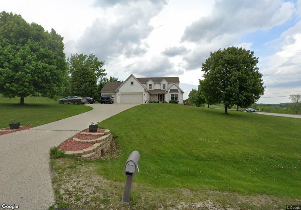4502 Amber Place, West Bend, WI 53095 - photo 1