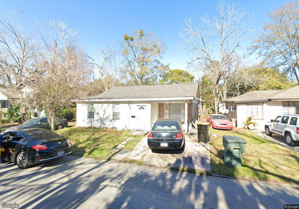 1006 Seiler Ave, Savannah, GA 31401 - photo 1