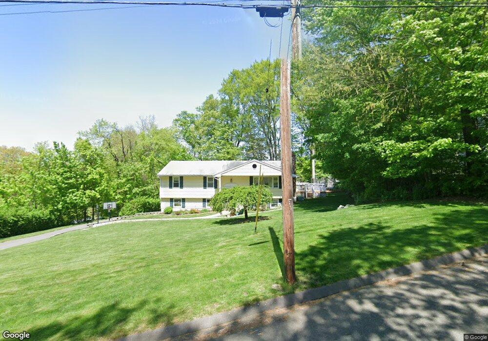 62 Pomona Rd, Trumbull, CT 06611 - photo 1