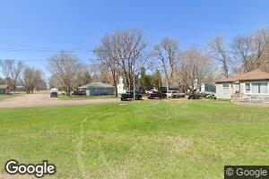 312 8th St, Heron Lake, MN 56137