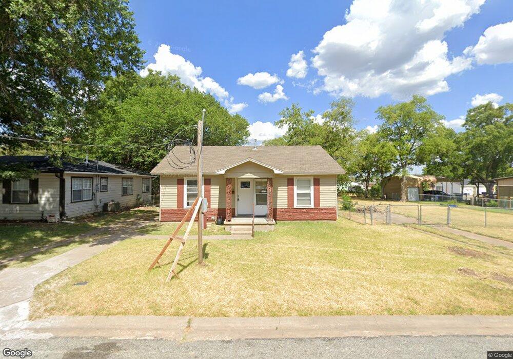2009 N Crockett St, Sherman, TX 75092 - photo 1